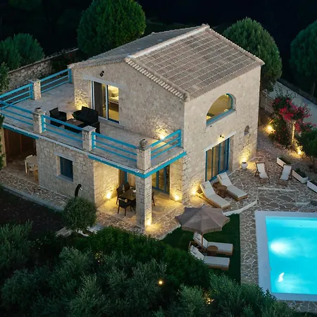 Kyanorama Villa, A Seaside Escape فيلة تراغاكي