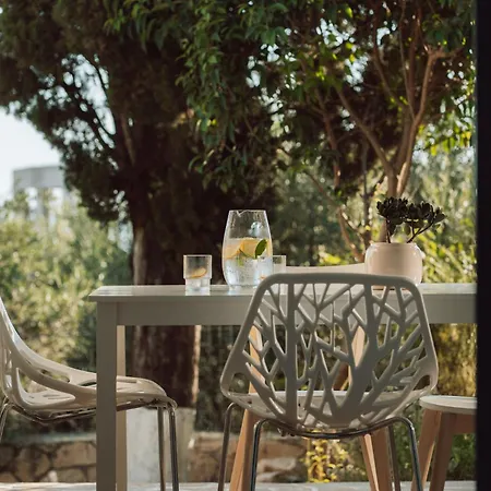 Vilă Kyanorama Villa, A Seaside Escape *